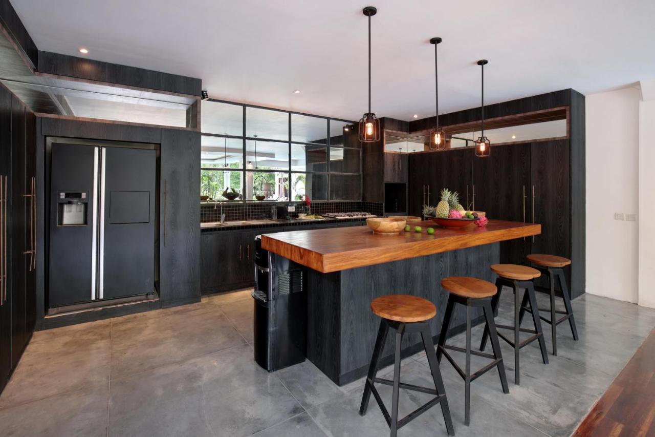 You Think You Know Canggu - Think Again! Stunning Large Luxxe 7Bed Villa Eksteriør bilde